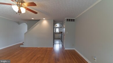 1033 Bayner Rd, Essex, MD 21221 - photo 4
