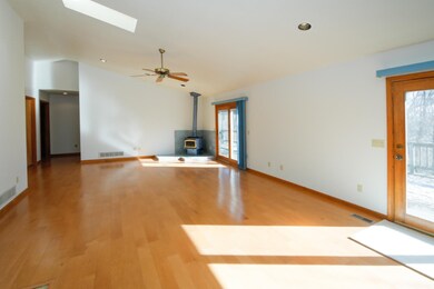 9394 M Ave-104