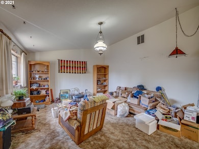 2881 Norkenzie Rd, Eugene, OR 97408 - photo 5