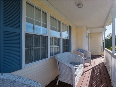 40 Compton View Dr, Middletown, RI 02842 - photo 6