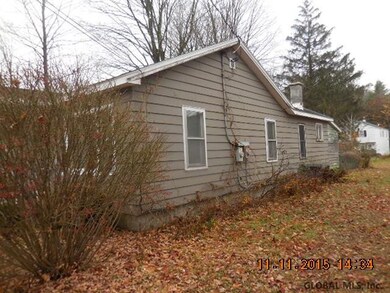 463 Maple Ave unit NYS, Saratoga Springs, NY 12866 - photo 3