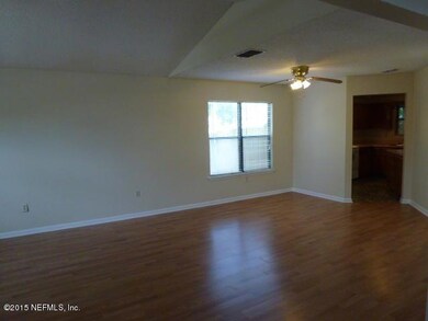 3939 Hunters Lake Cir W, Jacksonville, FL 32210 - photo 4