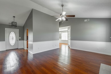 713 Colony Circle HD-4