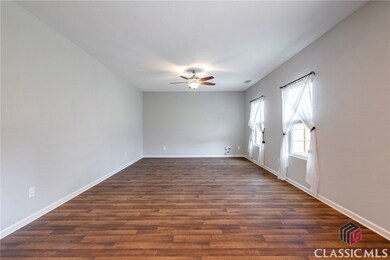 949 Creekview Rd, Athens, GA 30606 - photo 7