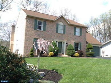 1017 Riverview Dr, Reading, PA 19605 - photo 2