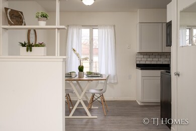 1360 E Apple Ave -2