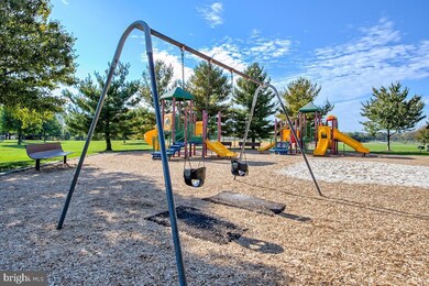 4839 Hiteshow Dr unit 304, Frederick, MD 21703 - photo 7