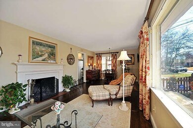 2939 Bryan St, Alexandria, VA 22302 - photo 7