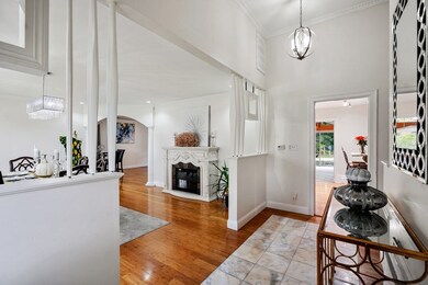 520 E Central St, Franklin, MA 02038 - photo 2