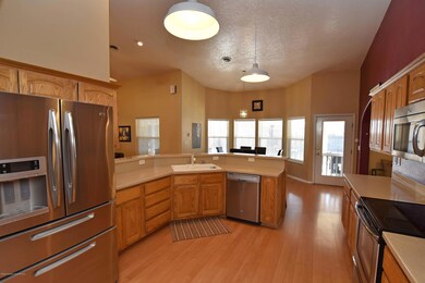 4905 Sandalwood Dr, Farmington, NM 87402 - photo 3