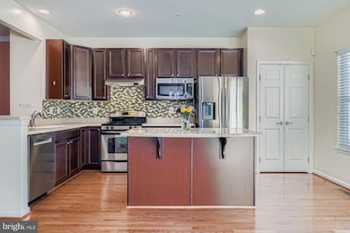 346 Paladium Ct, Owings Mills, MD 21117 - photo 7