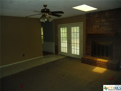 905 N 4th St, Copperas Cove, TX 76522 - photo 4