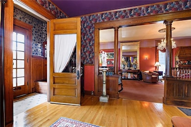 1337 E Jackson St, Muncie, IN 47305 - photo 7