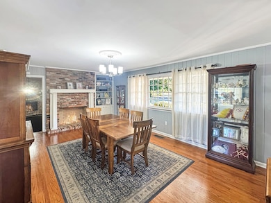 1715 Douglas Dr, Bainbridge, GA 39819 - photo 2