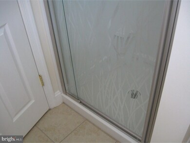 137 Cricket Ave unit 3RD, Ardmore, PA 19003 - photo 5