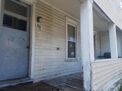 342 W Spruce St, Hazleton, PA 18201 - photo 2