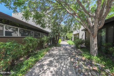 5701 E Glenn St unit 86, Tucson, AZ 85712 - photo 3