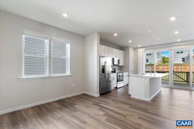 407 Meadows Dr, Orange, VA 22960 - photo 4