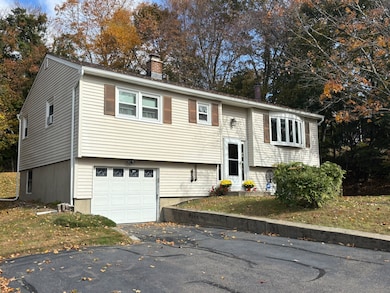 38 Arbor Ave, Naugatuck, CT 06770 - photo 2