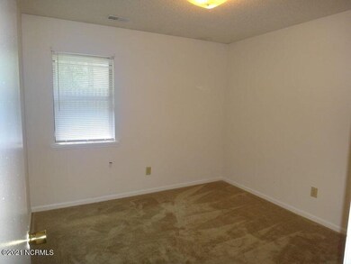 126 Marlene Dr, Jacksonville, NC 28546 - photo 5