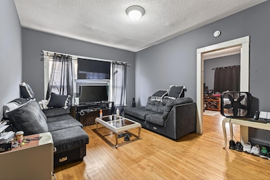 2229 5th St NE, Minneapolis, MN 55418 - photo 3