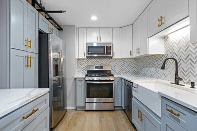 unlisted-address, Chicago, IL 60616 - photo 7