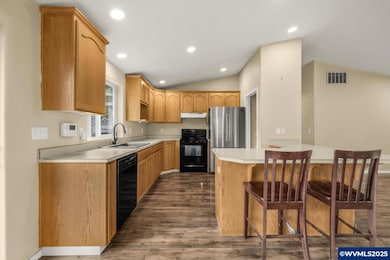 1780 Grape Ct, Sweet Home, OR 97386 - photo 7