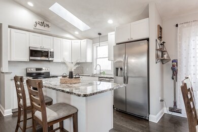 252 Franklin Rd, Somerset, MA 02726 - photo 5