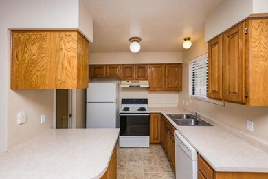 525 S 1100 E unit 26, Saint George, UT 84790 - photo 6