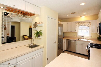 Wetbar In Kitchen