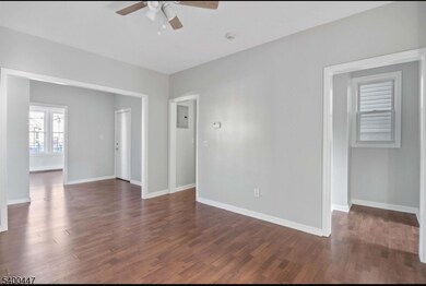 35 Mcadoo Ave unit 1, Jersey City, NJ 07305 - photo 7