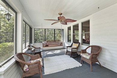 904 Forest Ave, Deerfield, IL 60015 - photo 2