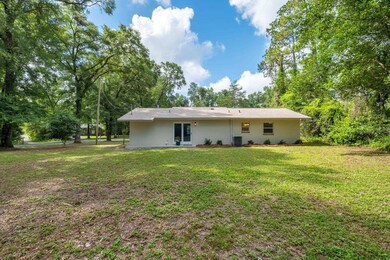 82 Marie Cir, Crawfordville, FL 32327 - photo 4