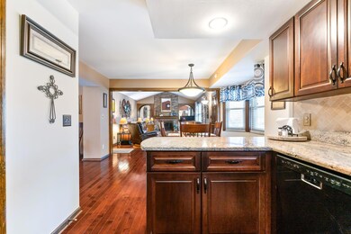 6640 Belleshire St (Interior)-11