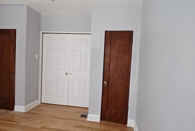 7307 S Bennett Ave unit 1, Chicago, IL 60649 - photo 6