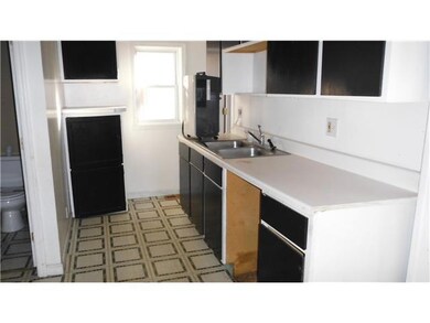 800 Fayette St, Lansing, MI 48910 - photo 4