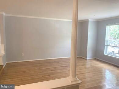 4946 Lockard Dr, Owings Mills, MD 21117 - photo 7