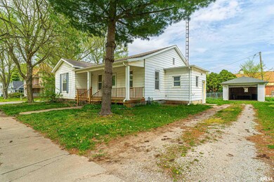 604 Lincoln Ave, Lincoln, IL 62656 - photo 2