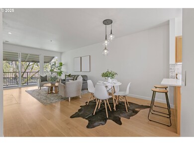 347 Rustic Place unit 24, Eugene, OR 97401 - photo 4