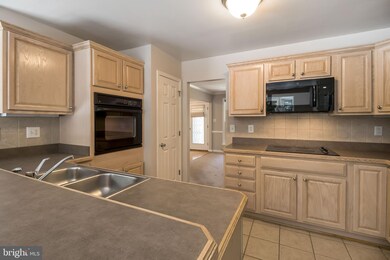 6308 Hard Bargain Cir, Indian Head, MD 20640 - photo 7