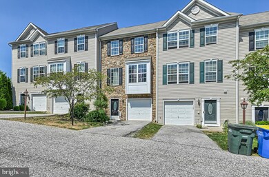 335 Clay Ave unit 24, Dallastown, PA 17313 - photo 3