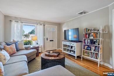 8-24 Fern St unit 1X, Fair Lawn, NJ 07410 - photo 5