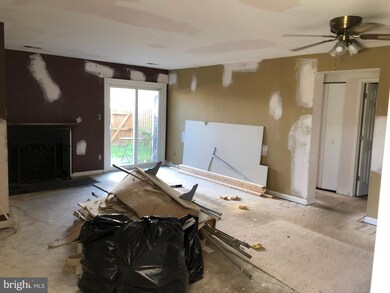 4193 Stockbridge Dr, Dumfries, VA 22025 - photo 6