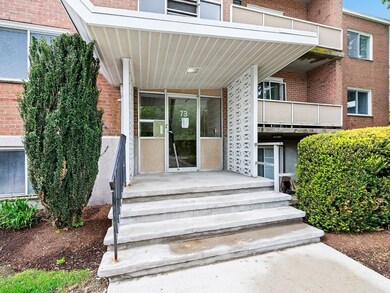 73 Lionel Ave unit A, Waltham, MA 02452 - photo 3