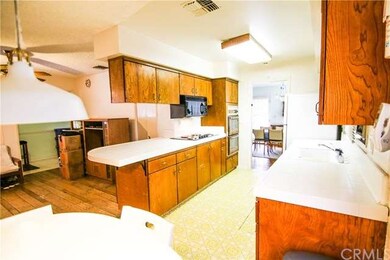 9960 Capri Cir, Cypress, CA 90630 - photo 2