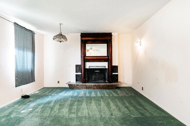 2684 Jordan Meadows Ln West-large-007-00