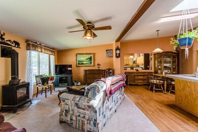 unlisted-address, Bend, OR 97702 - photo 6