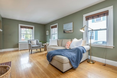 27 Caleb St, Portland, ME 04102 - photo 6