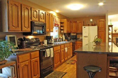 155 W Mountain Rd, Bernardston, MA 01337 - photo 4