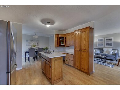 2078 SW Heiney Rd, Gresham, OR 97080 - photo 7